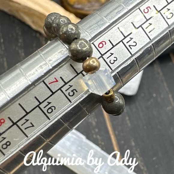 Pyrite and opal beaded boho ring - Picture 2 of 2